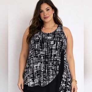 Torrid 2X Abstract Keyhole Layered Tank Blouse Plus Size Flowy Top